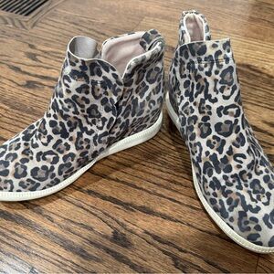Kate Spade Leopard Print Ankle Booties 7.5
